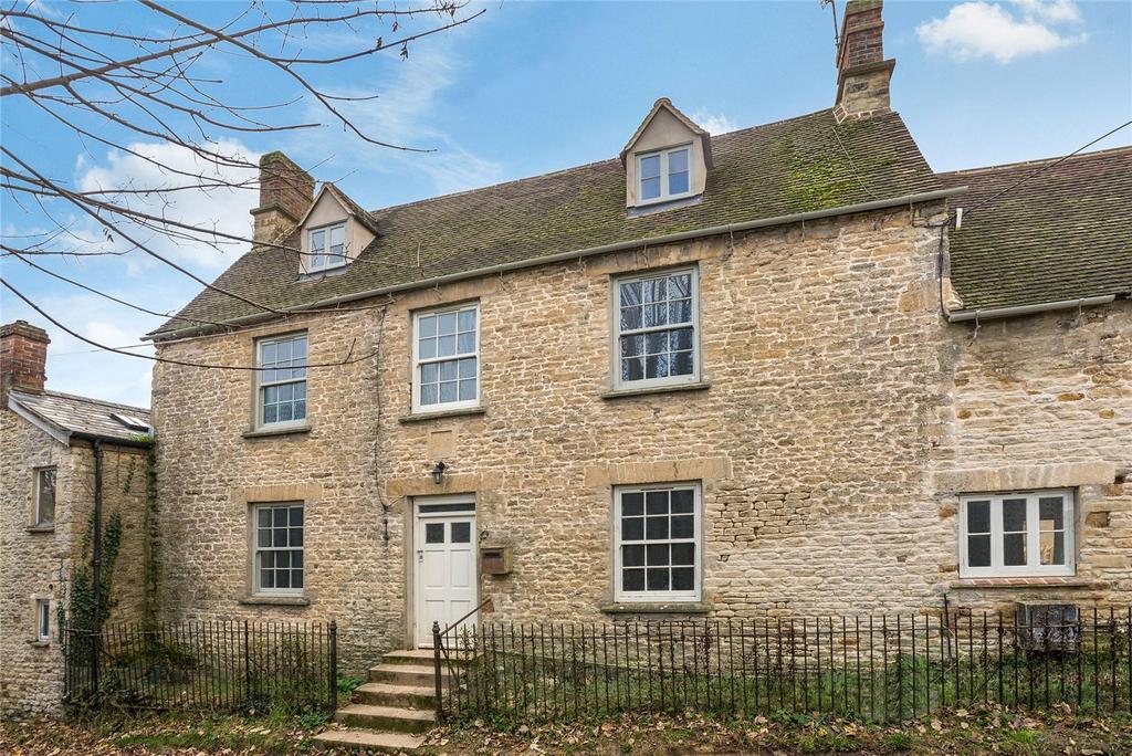 Irons Court, North Street, Middle Barton, Chipping Norton, OX7 4 bed