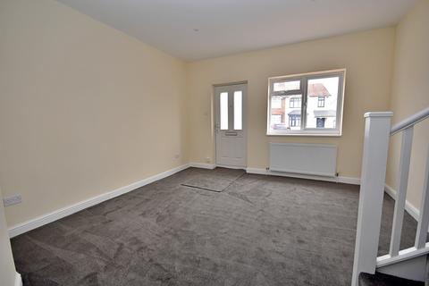 2 bedroom end of terrace house to rent, Larkshall Road, Chingford, London. E4 9HZ