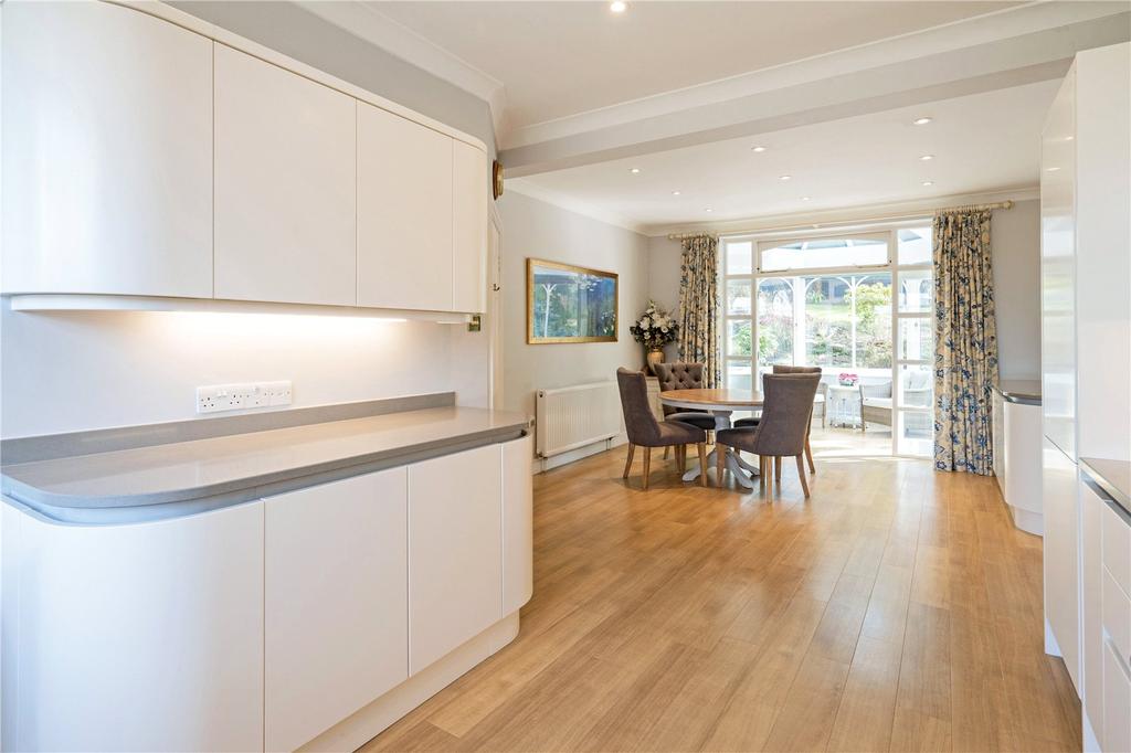 Kitchen/Breakfast