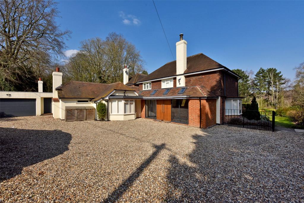 Henley Road, Hurley, Maidenhead... 4 bed detached house £4,995 pcm (£1,153 pw)