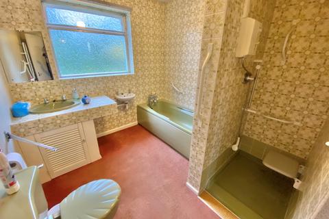 43 High Street, Ropsley, Grantham, NG33 4BQ