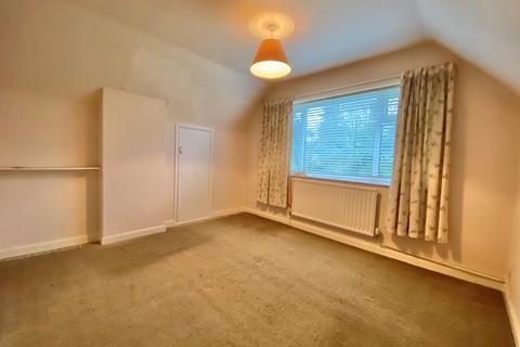 43 High Street, Ropsley, Grantham, NG33 4BQ