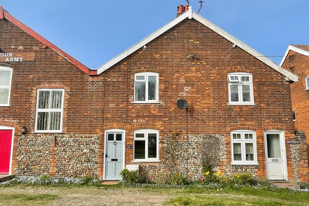 The Common, Lavenham 2 bed cottage £300,000