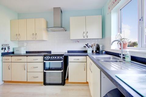 86 Avonmead, Greenmeadow, Swindon, SN25 3PL