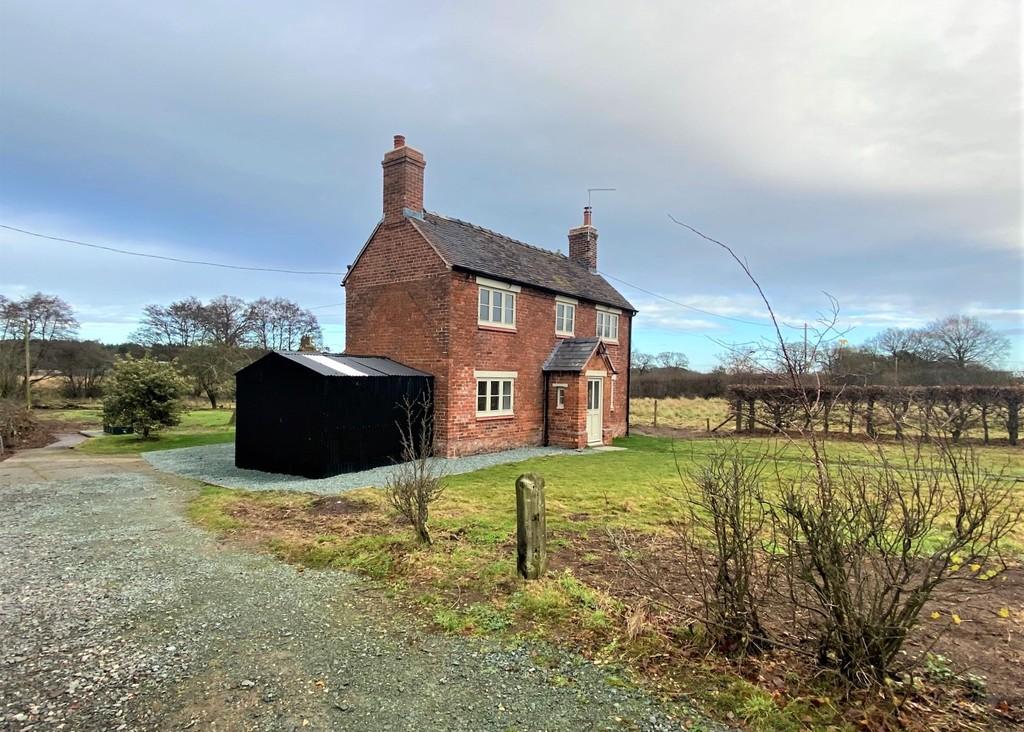 Higher Heath, Whitchurch 3 bed detached house £850 pcm (£196 pw)