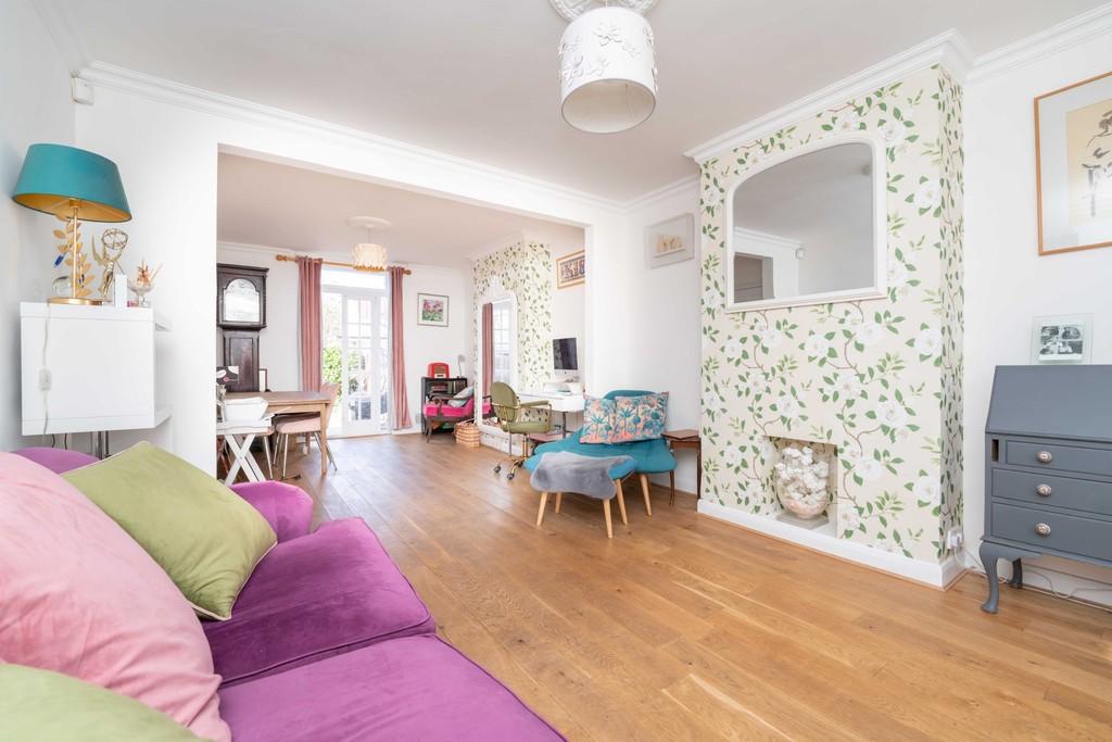 Ellesmere Road, Greenford 3 bed terraced house £499,950
