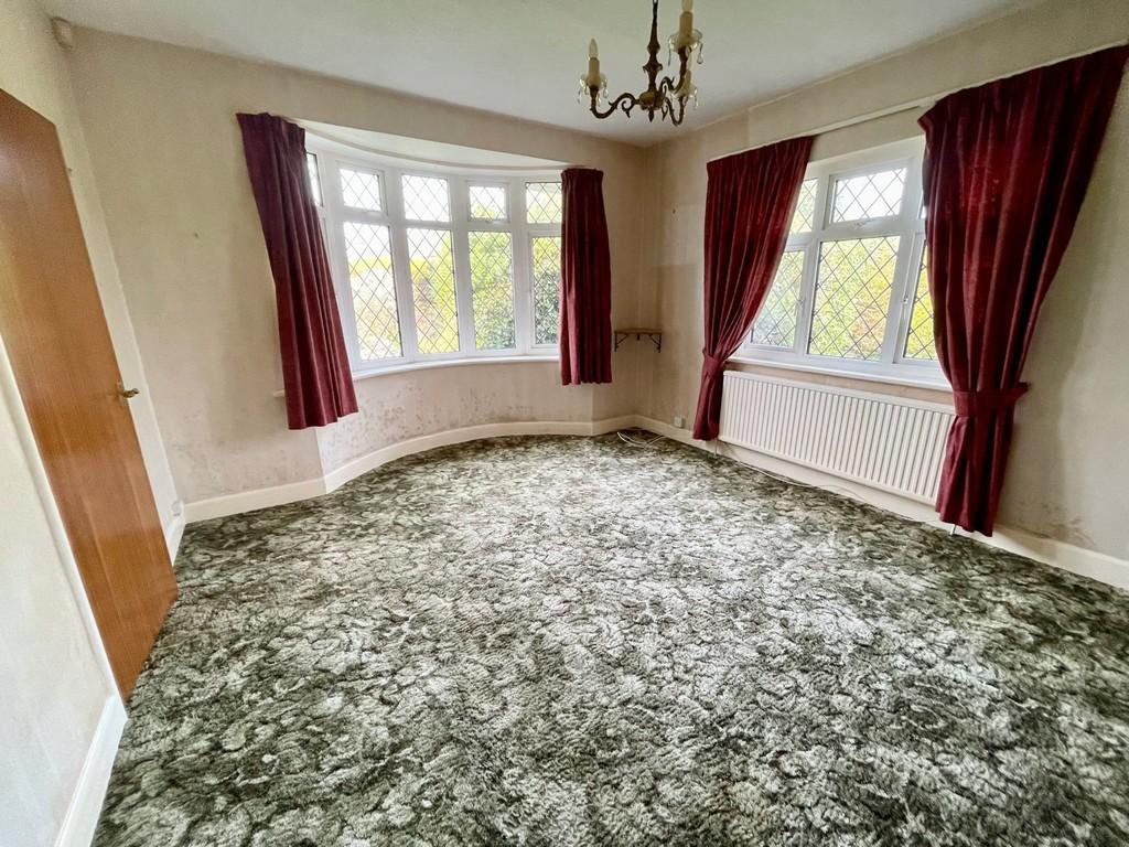 Amberley Road, Rustington 2 bed detached bungalow £499,950