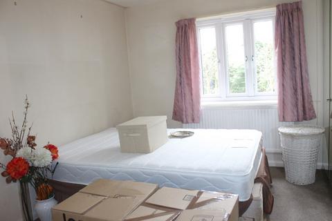 1 bedroom flat for sale, Dromey Gardens, Harrow Weald