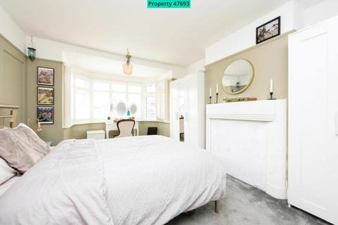 10a Whitton Waye, Whitton, Hounslow, TW3 2LU
