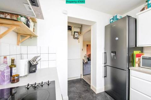 10a Whitton Waye, Whitton, Hounslow, TW3 2LU