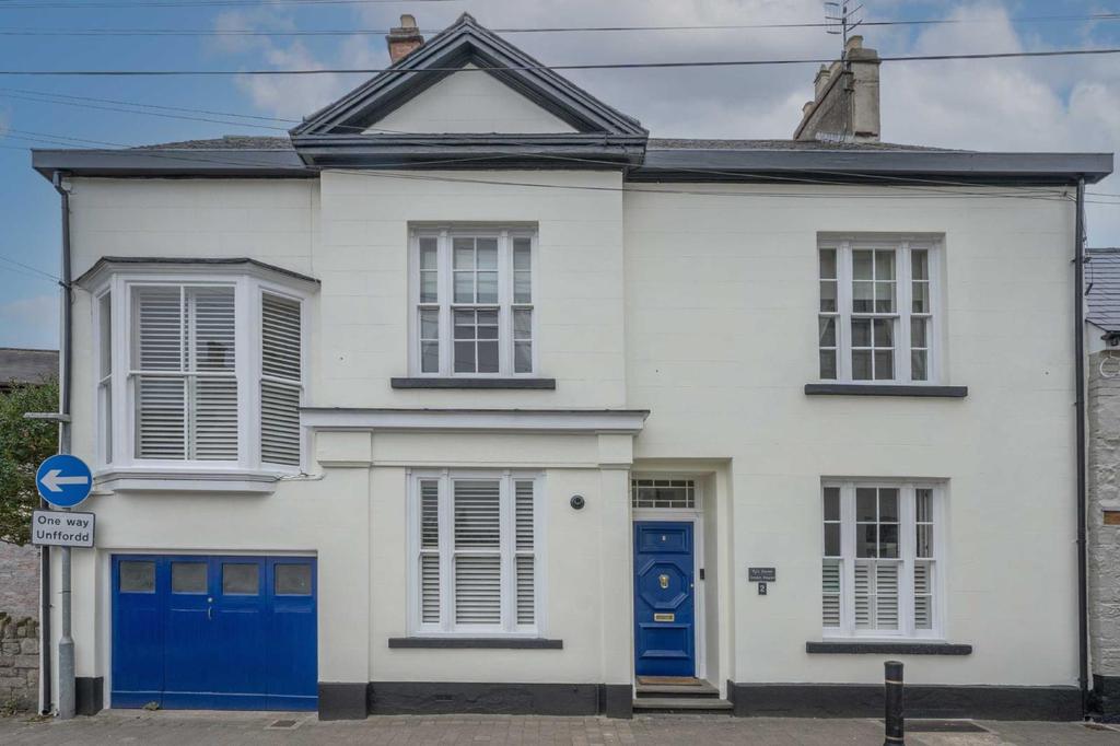 Maryport Street, Usk 5 bed terraced house for sale £750,000