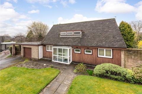 10 Yew Tree Crescent, Bradford, BD8 0AG