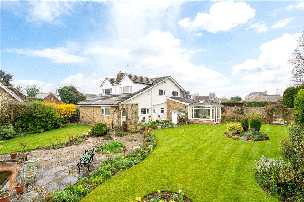 Potterton Close, Barwick in Elmet... 4 bed detached house £750,000