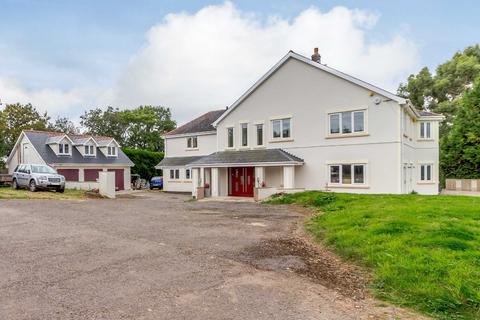 5 bedroom detached house for sale, Pencoed Lane, Llanmartin. Newport