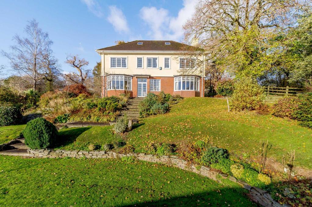 Catsash Road, Newport 4 bed detached house £850,000