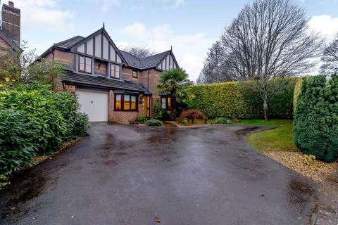 5 Kennett Grange, Llangybi, Usk, NP15 1QF