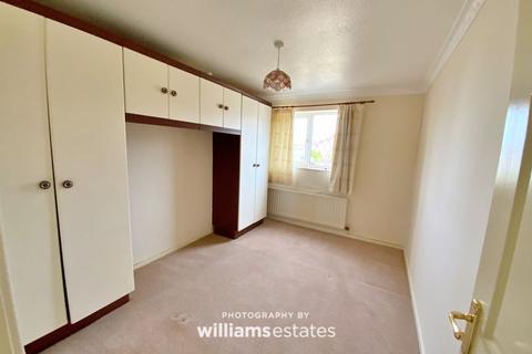 37 Alexandra Drive, Prestatyn, LL19 8BW