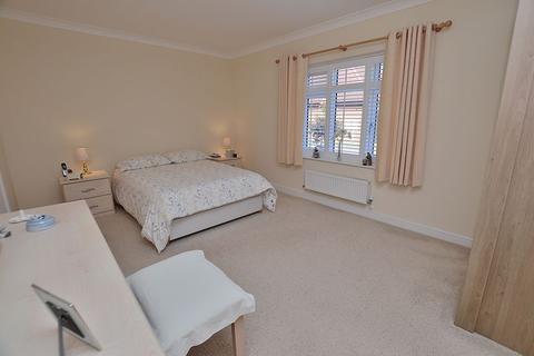 5 Brookside Place, Woodhall Spa, LN10 6AD
