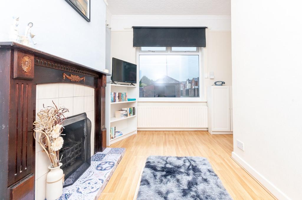 Wilkinson Street, Warrington, WA2 3 bed terraced house £140,000