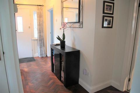 1 Grange Drive, Orpington, BR6 7NA