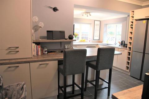 1 Grange Drive, Orpington, BR6 7NA