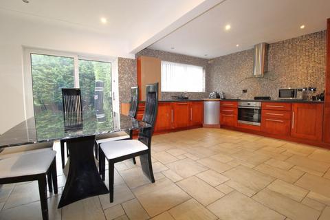 29 Mount Road, Higher Bebington, Wirral, CH63 5PG