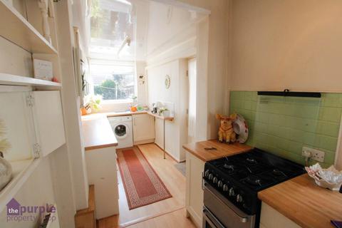 3 bedroom semi-detached house for sale - Highfield Road, Farnworth, Bolton, BL4