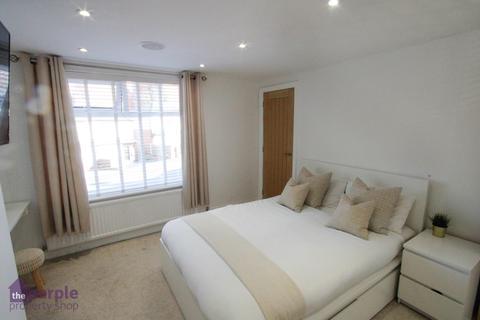 25 Callis Road, Bolton, BL3 5QA