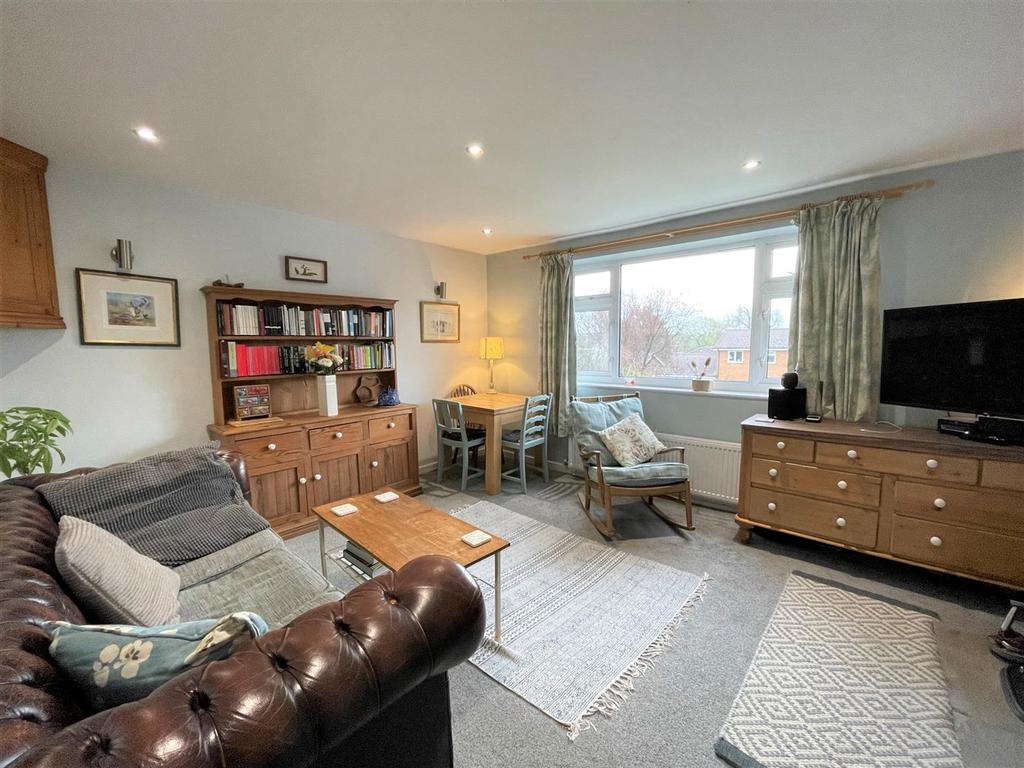 Grindleton Road, West Bradford... 3 bed apartment £150,000