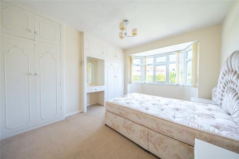 3 bedroom semi-detached house for sale, The Fairway, Leeds