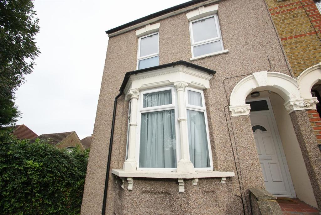Bridge Road, Grays 1 bed apartment £795 pcm (£183 pw)