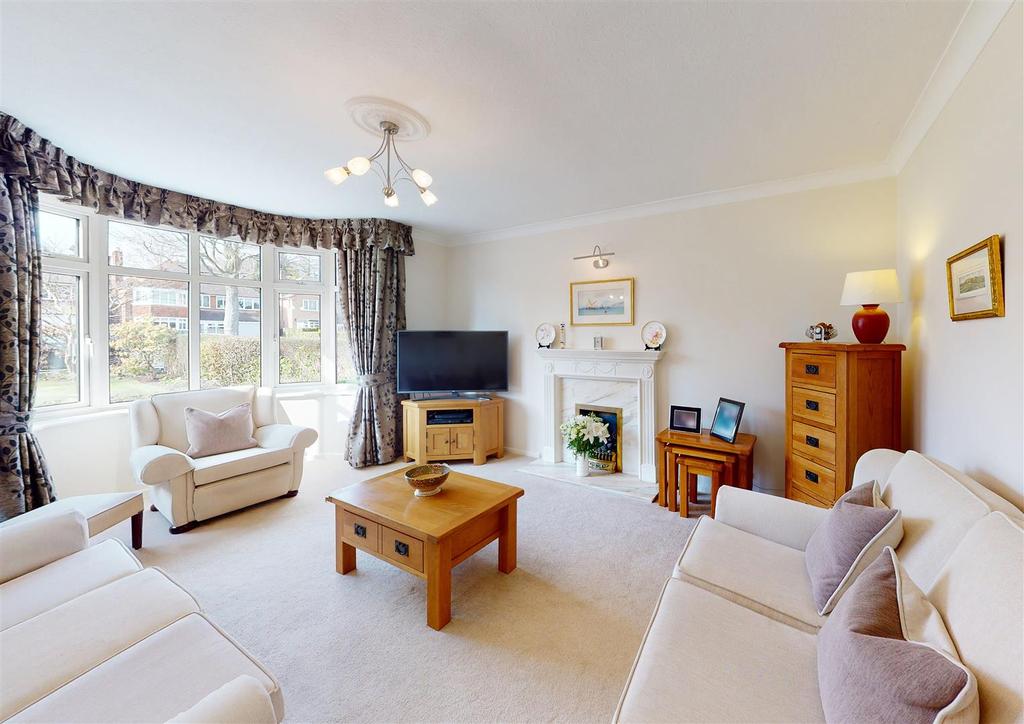 Jervis Crescent, Four Oaks 4 bed detached house £925,000