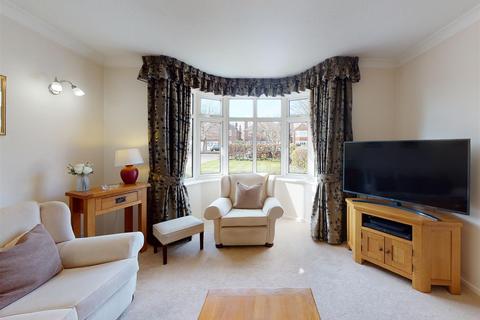 47 Jervis Crescent, Sutton Coldfield, B74 4PN
