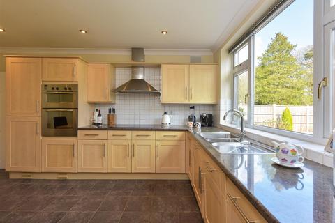 47 Jervis Crescent, Sutton Coldfield, B74 4PN
