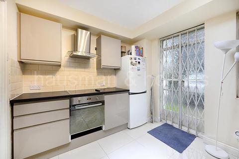 1 bedroom apartment for sale - Riverside Drive, NW11