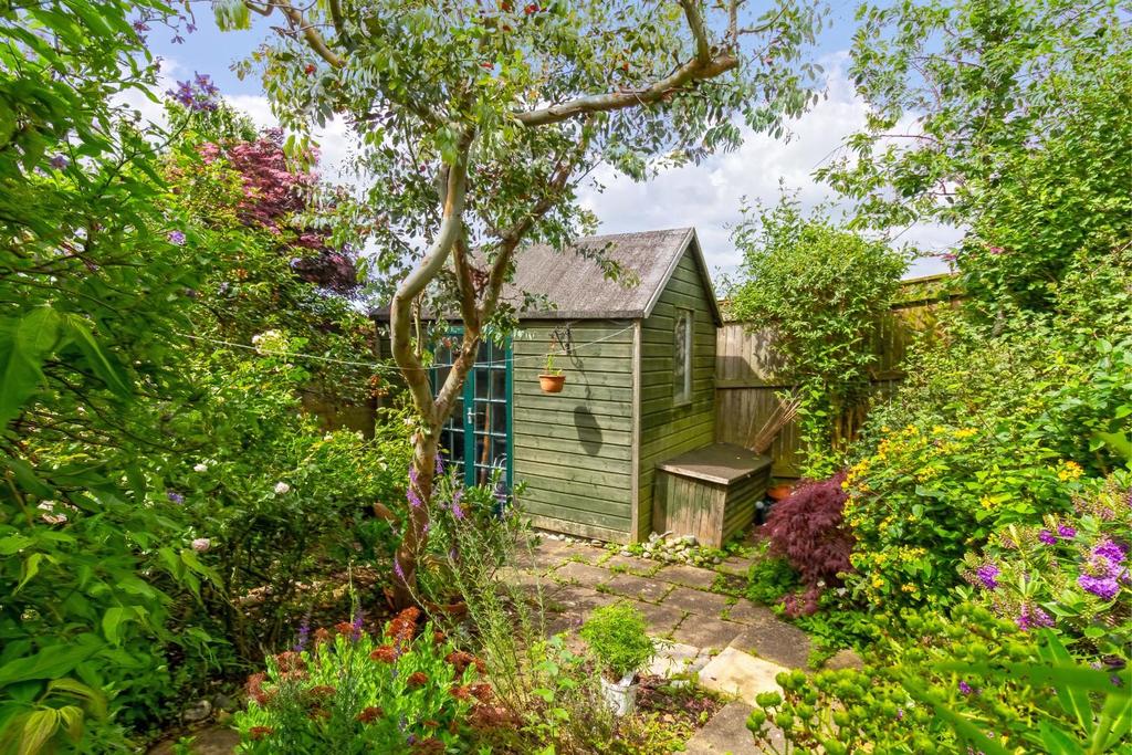 Southdown Avenue, Portslade, Brighton 1 bed apartment £240,000