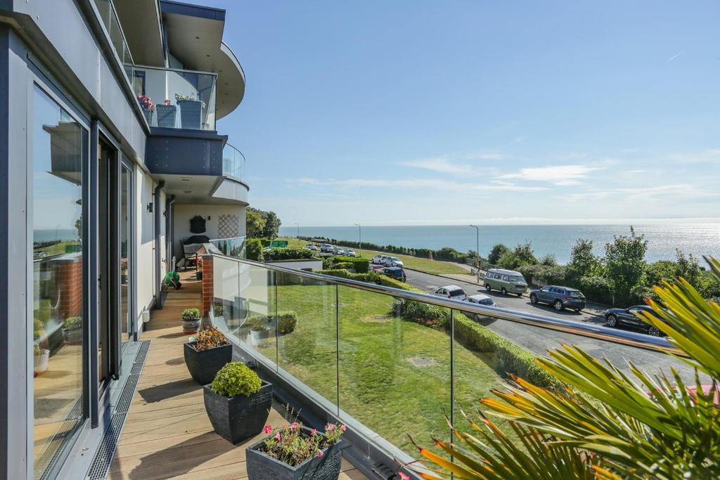 Western Esplanade, Broadstairs 3 bed apartment £1,250,000