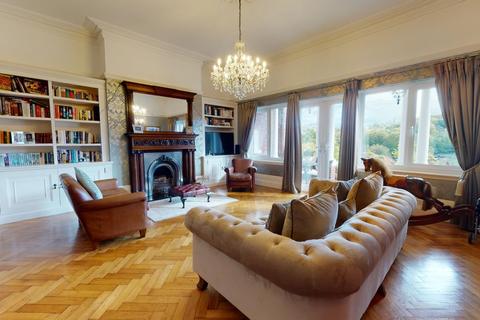 4, Kearsney Court Alkham Road, Temple Ewell, Dover, CT16 3EB