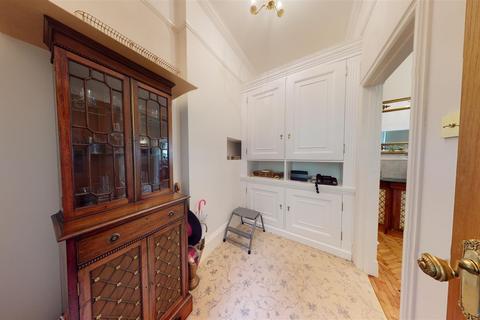 4, Kearsney Court Alkham Road, Temple Ewell, Dover, CT16 3EB