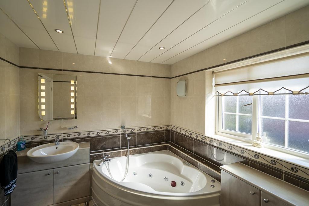 Family bathroom