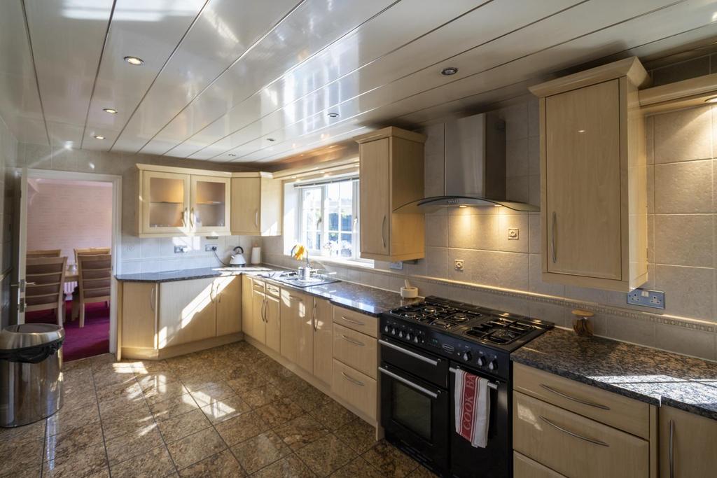 Kitchen/ breakfast room