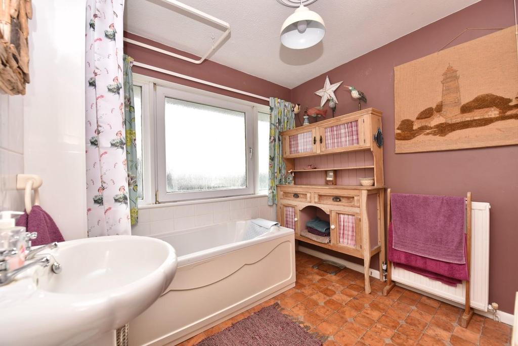 D167 B149-14 C5-493 E-BEDD-A1963196090 F 1 201 a.jpeg