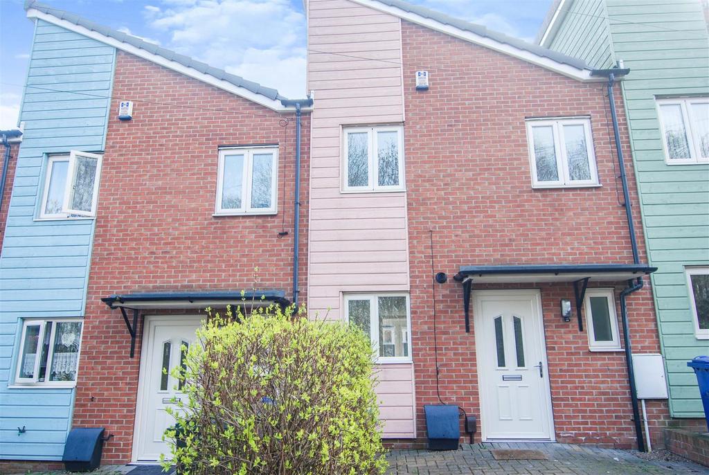Aldham House Lane, Wombwell, Barnsley 3 bed townhouse £150,000