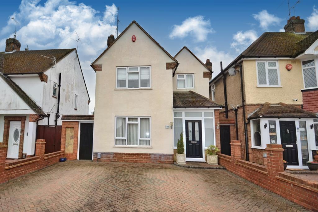 Graham Gardens, Luton 4 bed detached house for sale £525,000