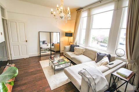 2 bedroom apartment for sale - Thurmaston Court, Kenilworth Road, Royal Leamington Spa