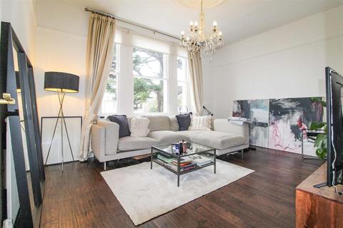 2 bedroom apartment for sale - Thurmaston Court, Kenilworth Road, Royal Leamington Spa