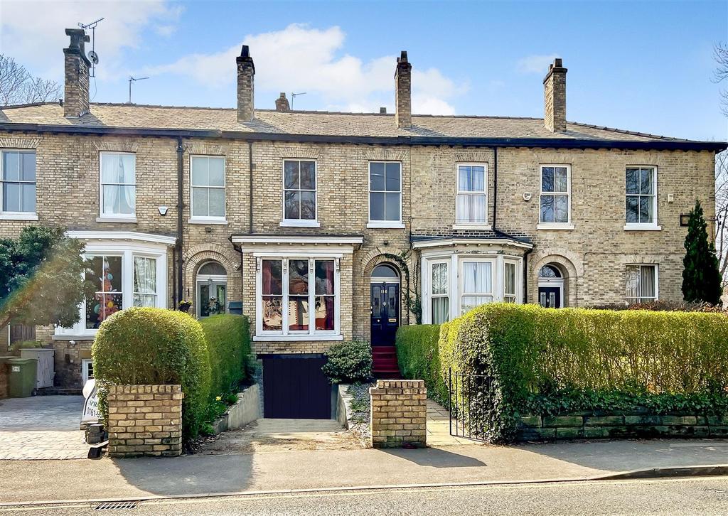 Park Road, Timperley, Altrincham 4 bed terraced house £750,000