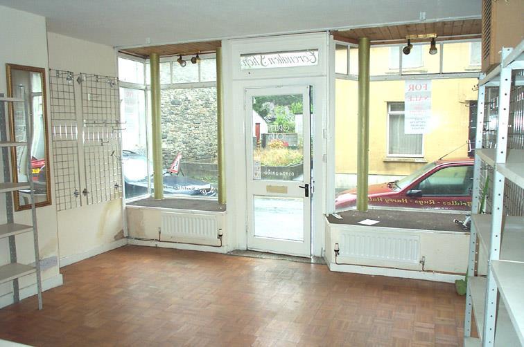 Retail shop