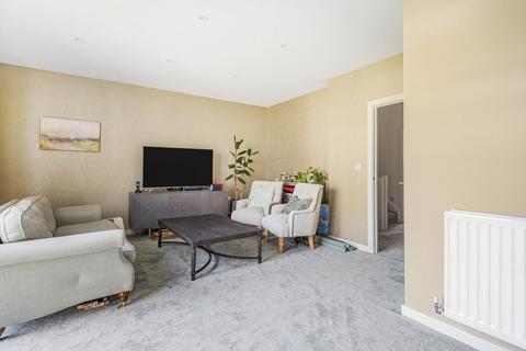 3 Exeter Place, London, SE26 6AB