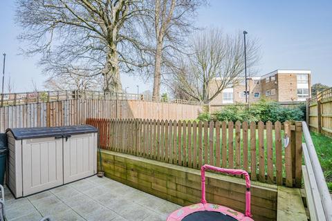3 Exeter Place, London, SE26 6AB